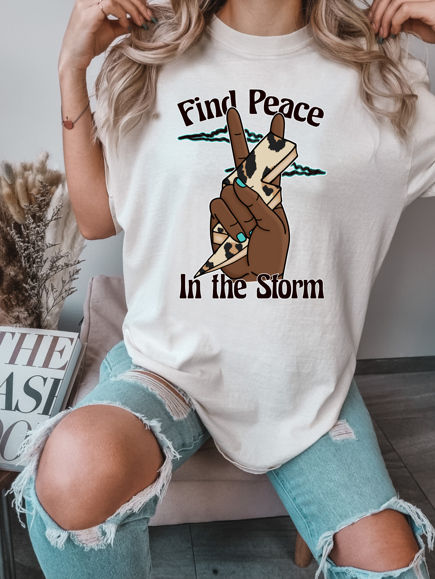 Find peace in the storm - black