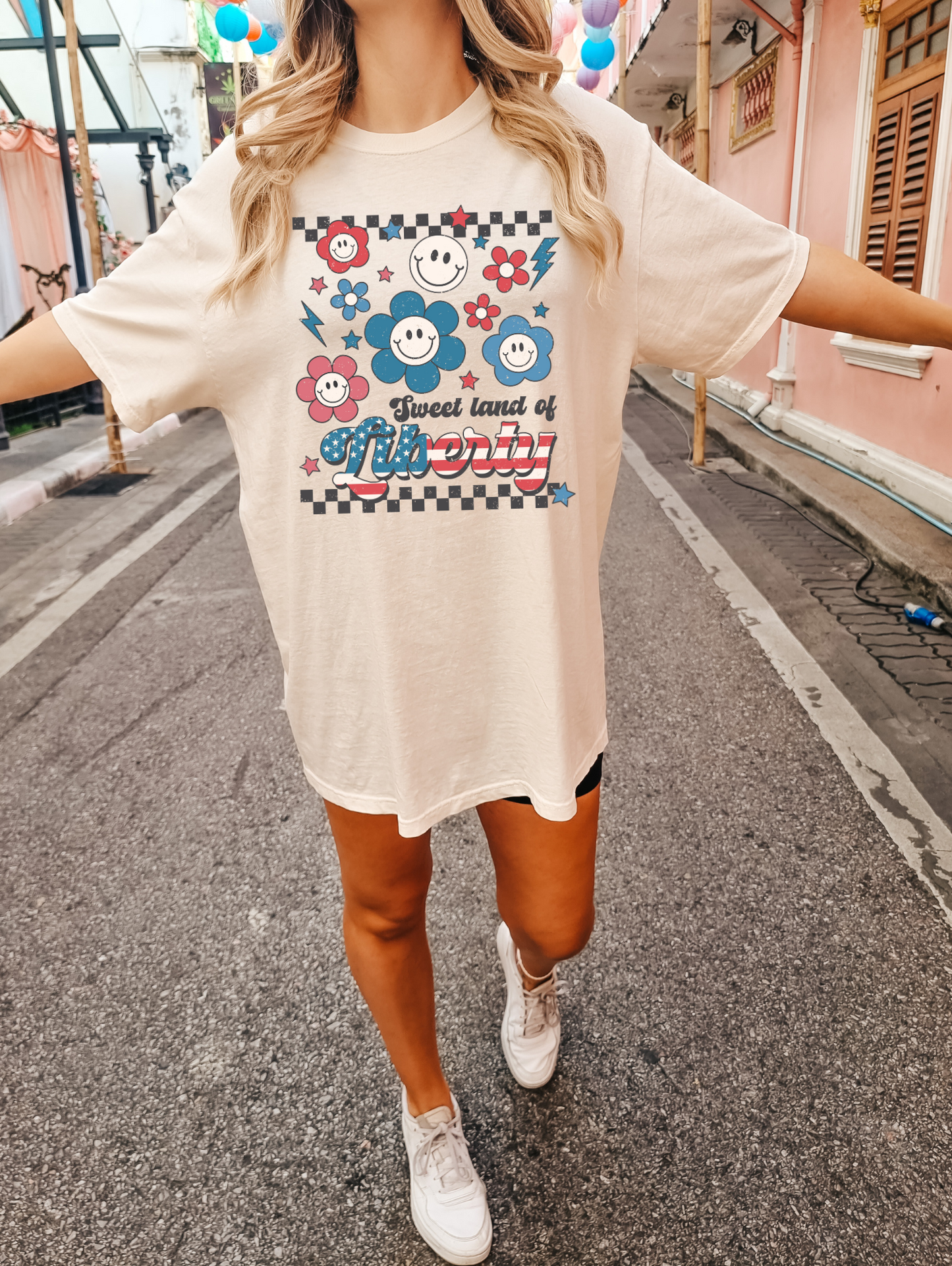 Sweet Land Of Liberty Checkered Flower Smiley Faces