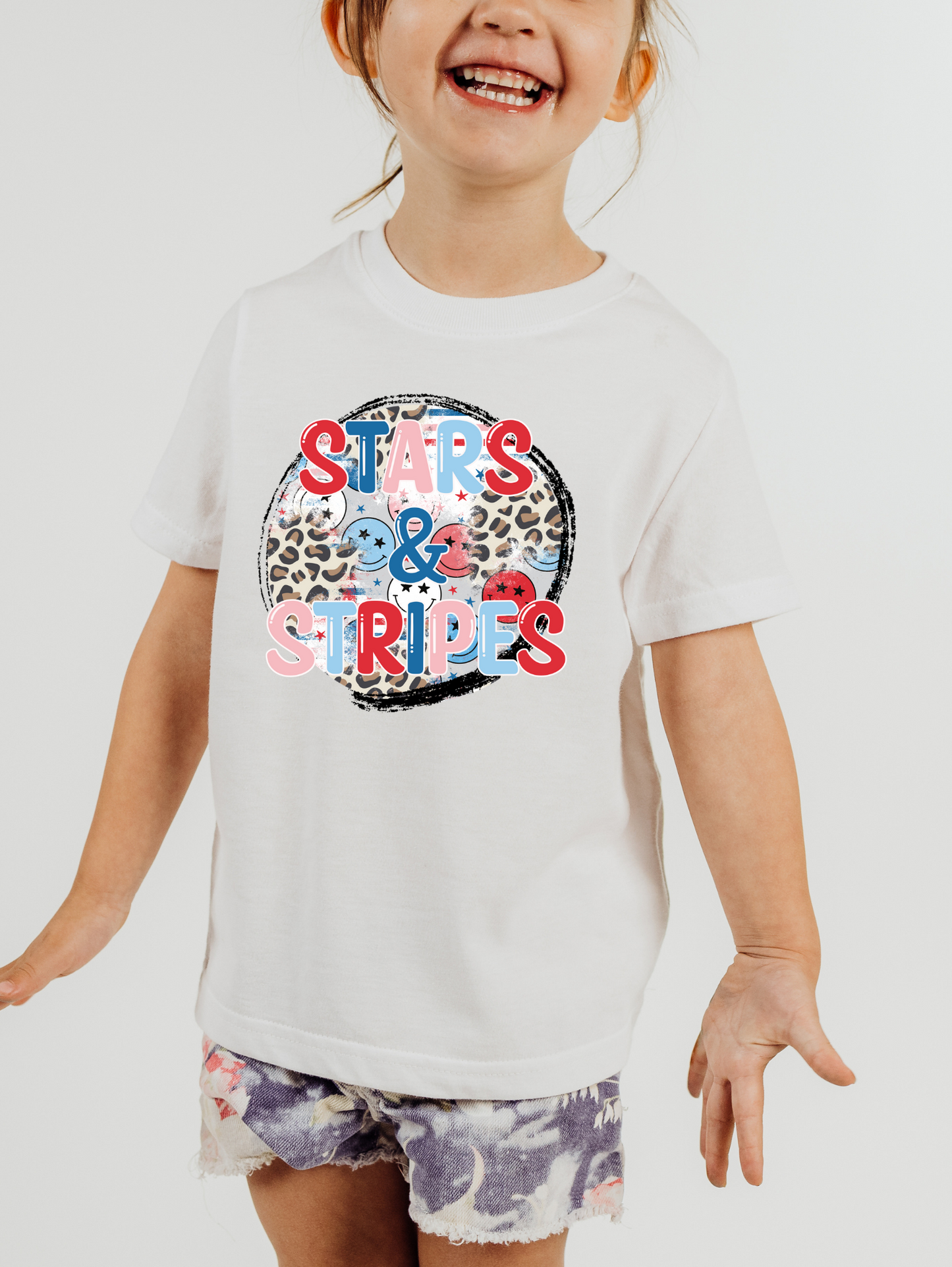 Stars & Stripes Leopard Smiley Face Circle