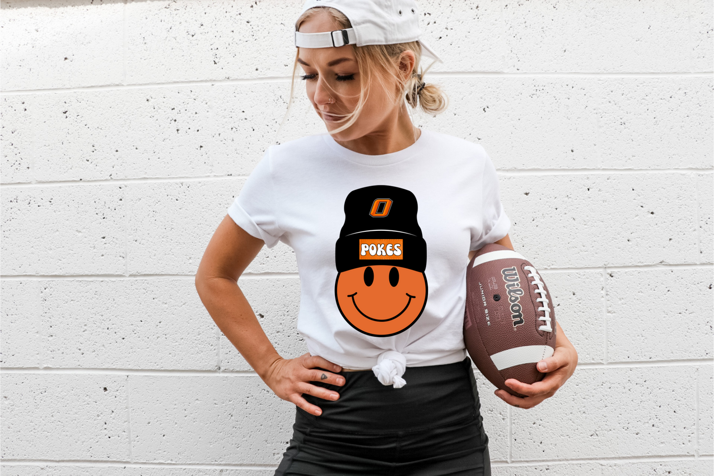 Pokes beanie smiley- orange smiley