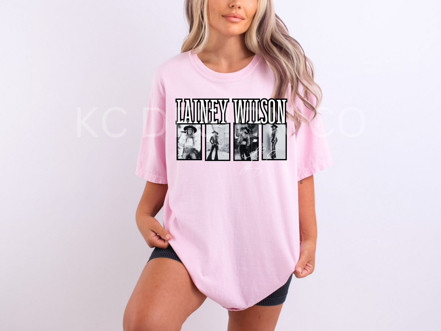 Lainey Wilson Signature