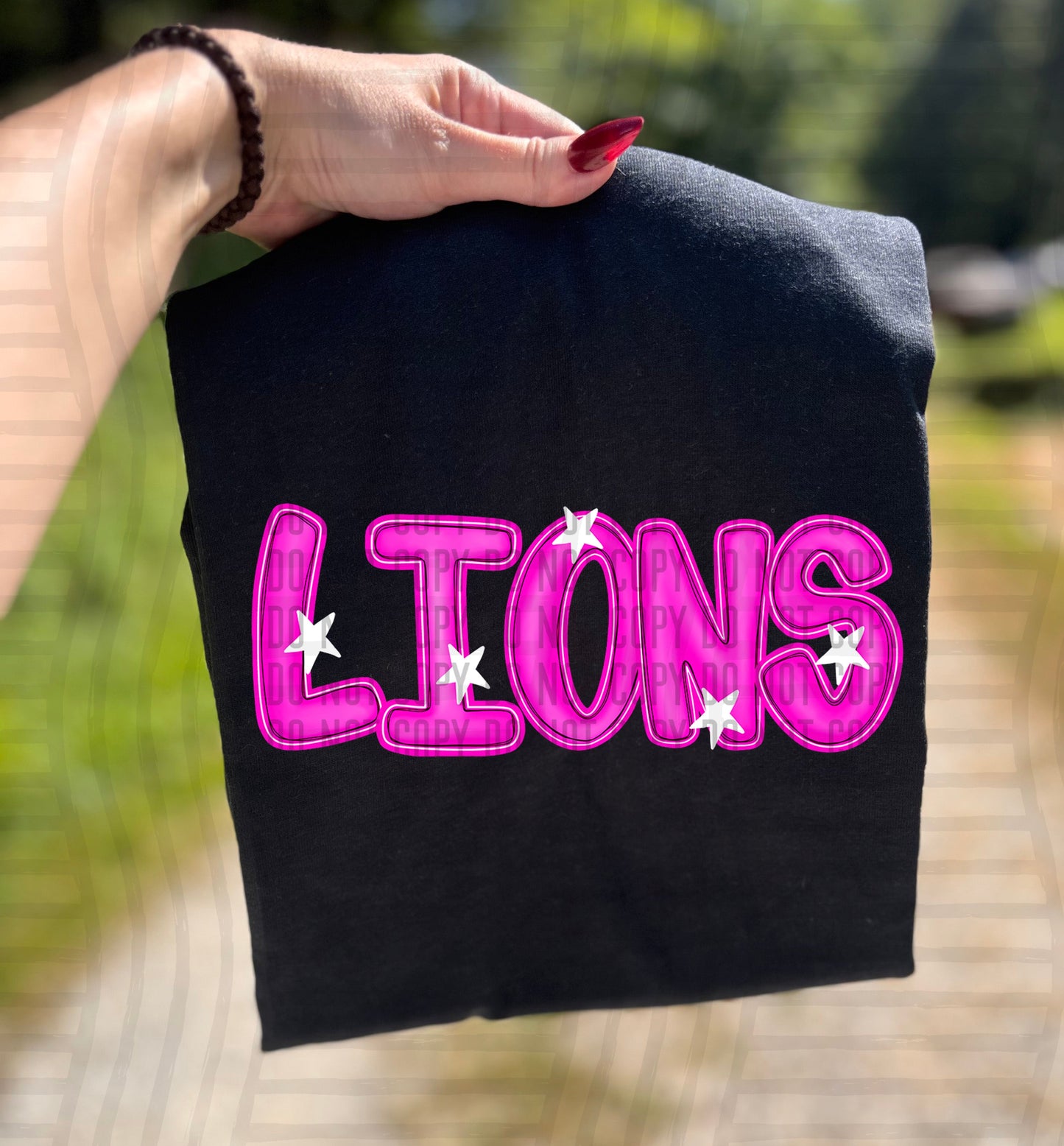 PINK LIONS
