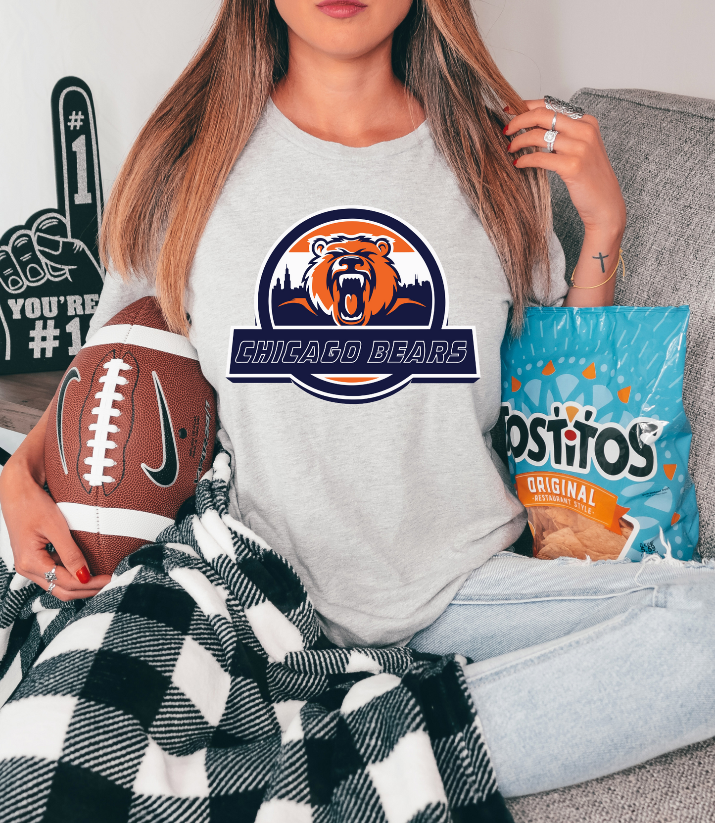 Chicago Bears, bear with city background