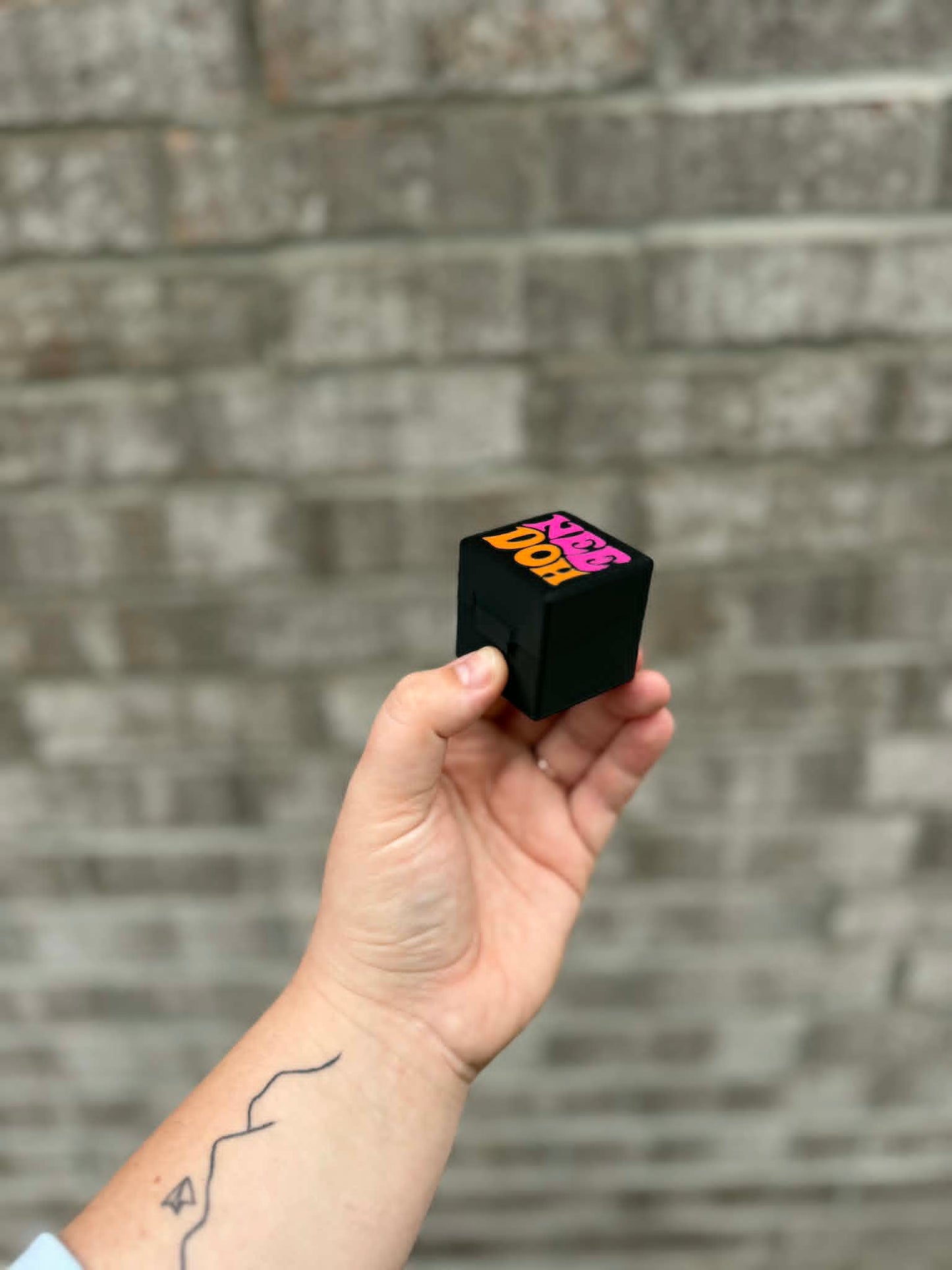 Small Needoh Cube Holder