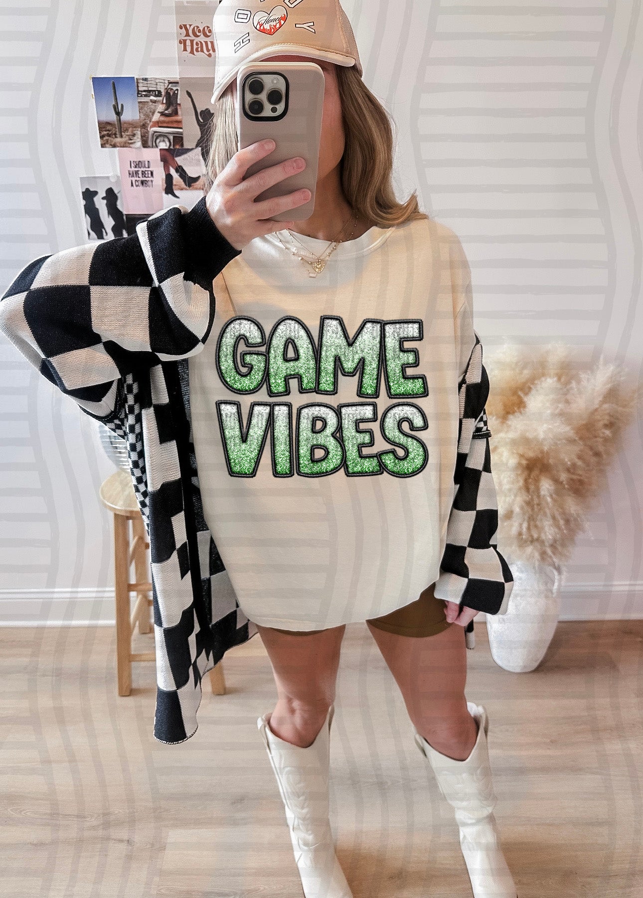 GAME VIBES GREEN FAUX GLITTER