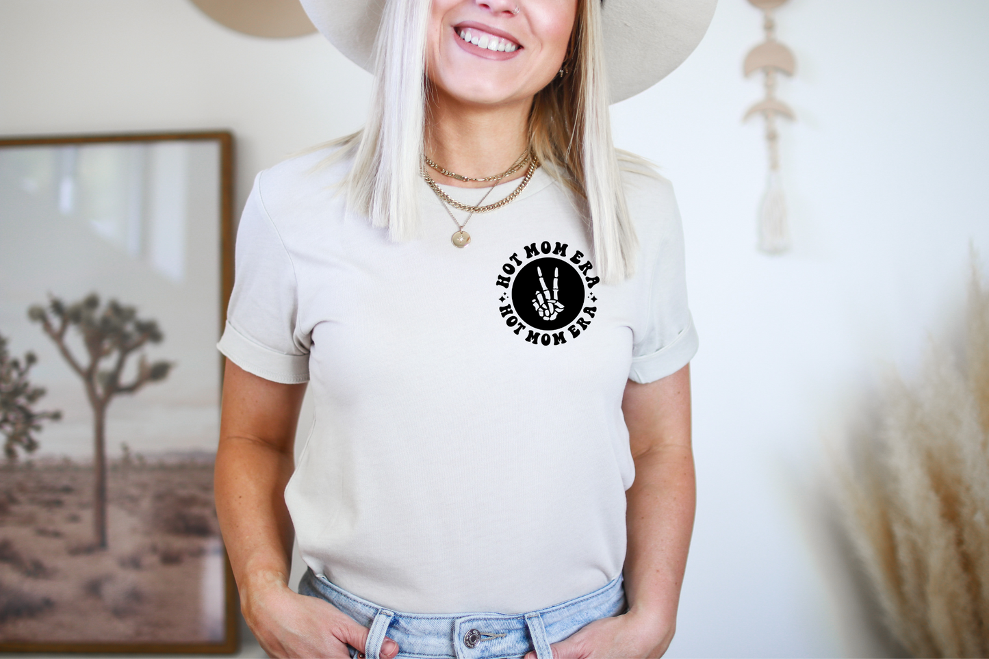 Hot Mom Era-FRONT