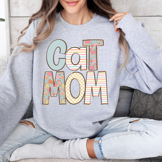 Cat Mom – Checkered