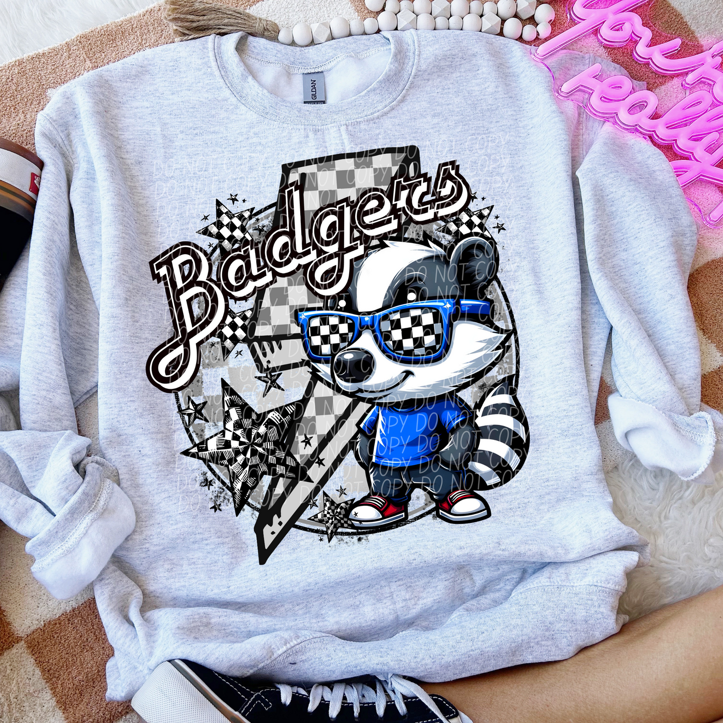 Badgers Checkered Lightning Bolt