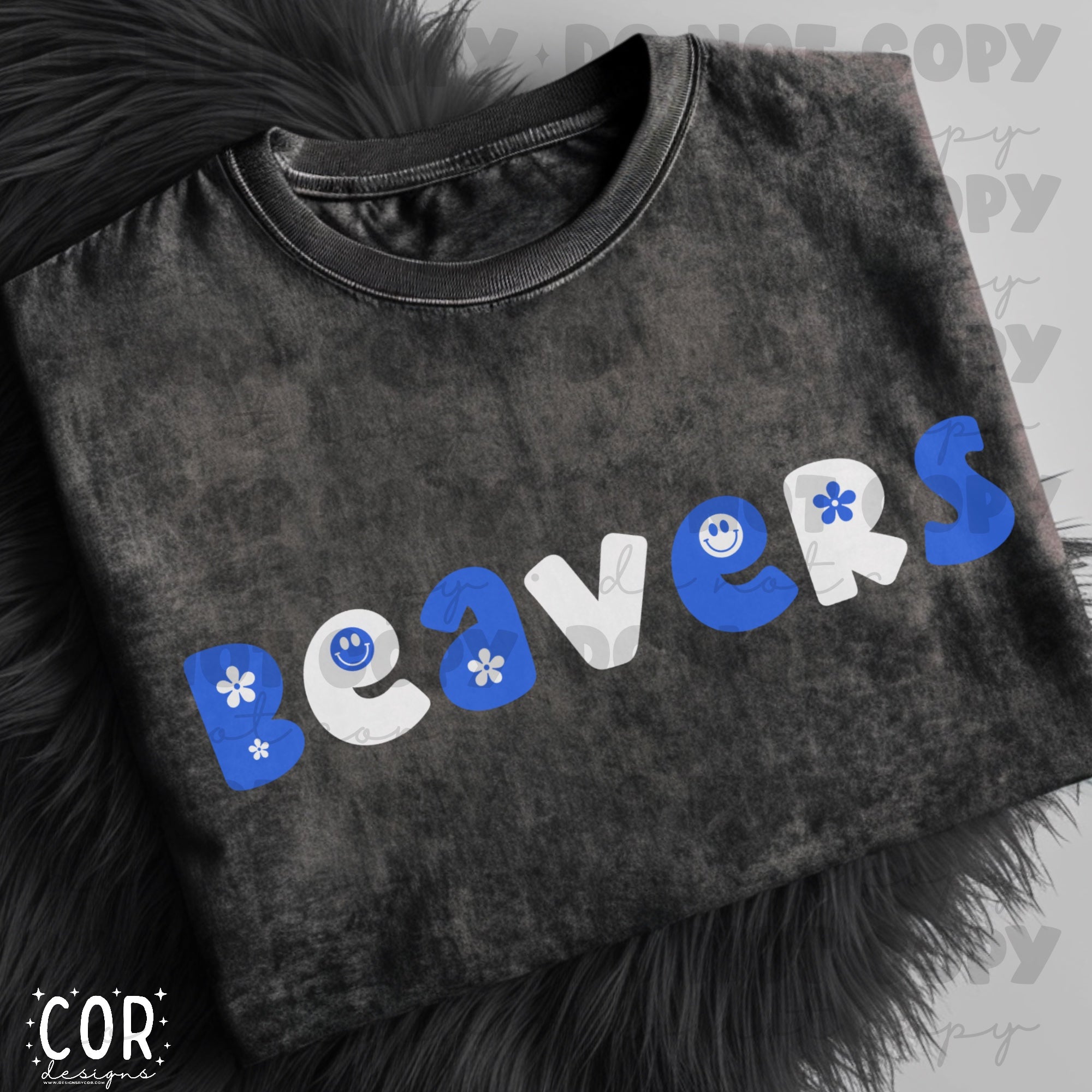 Beavers Blue And White Flower And Heart Letters – Earthline Customs