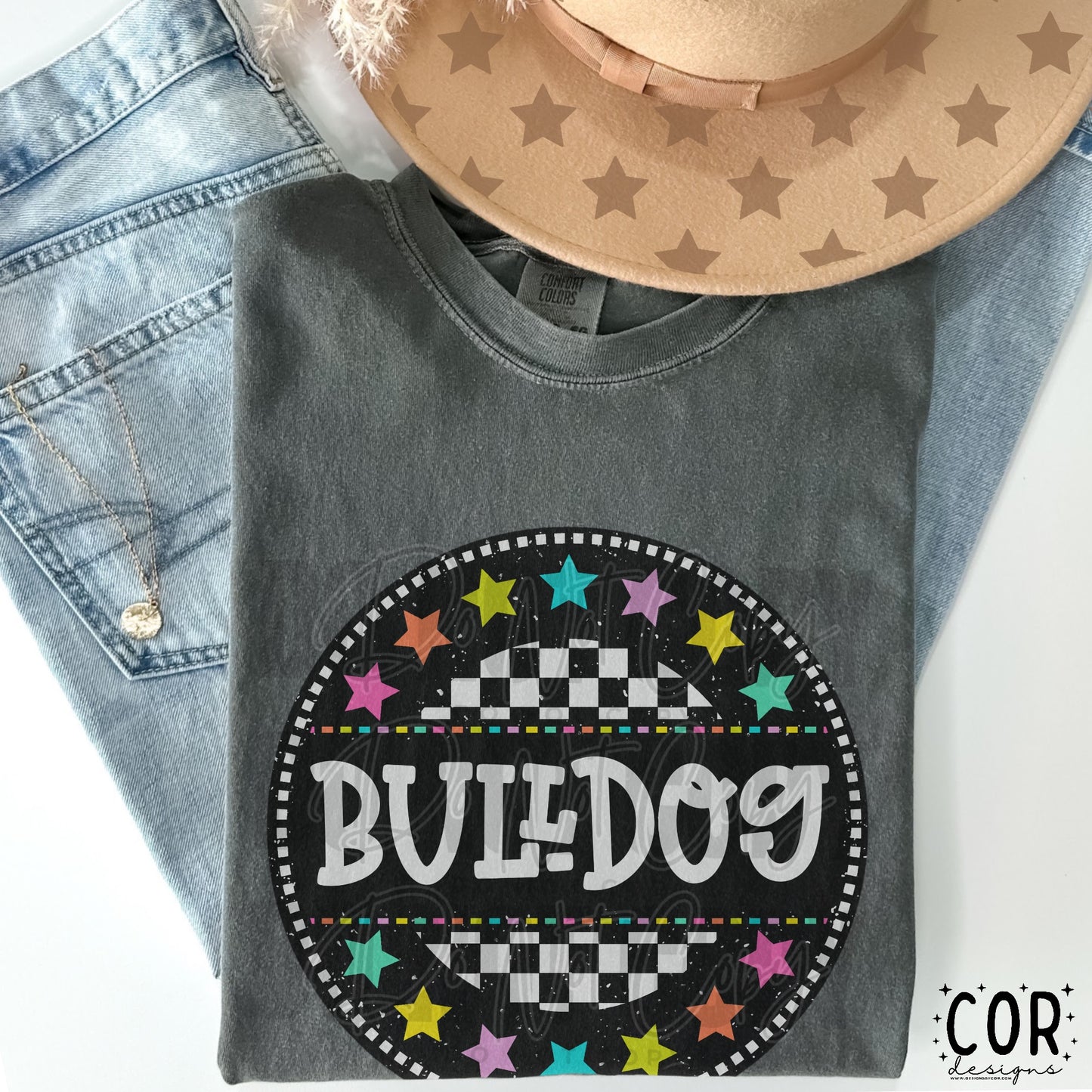 Bulldog Colored Stars Checkered Circle