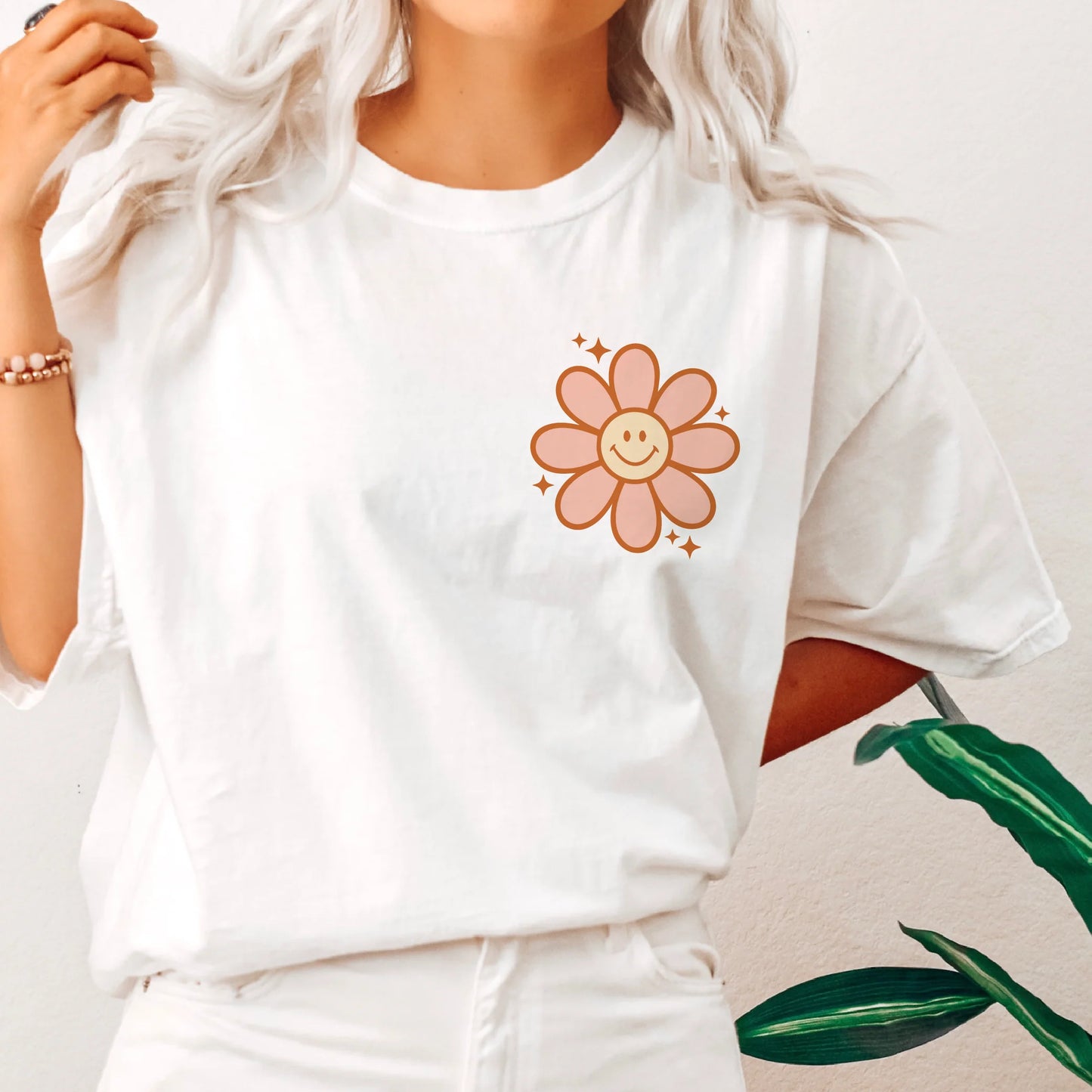 Dear person behind me, flower-pocket