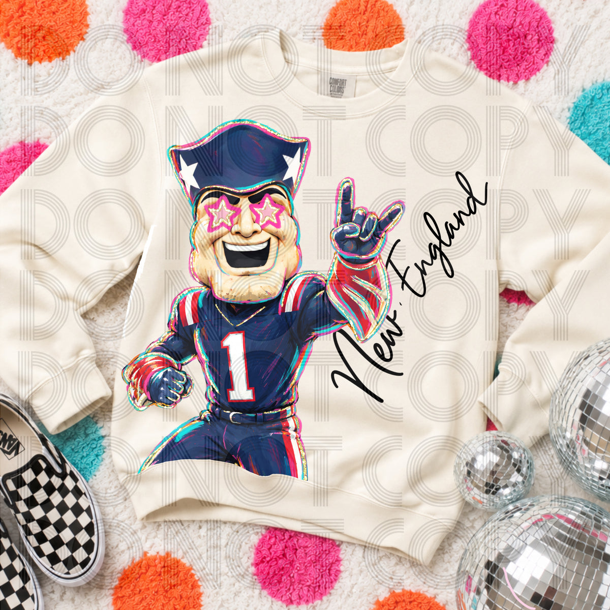 Cropped Delulu Mascot New England