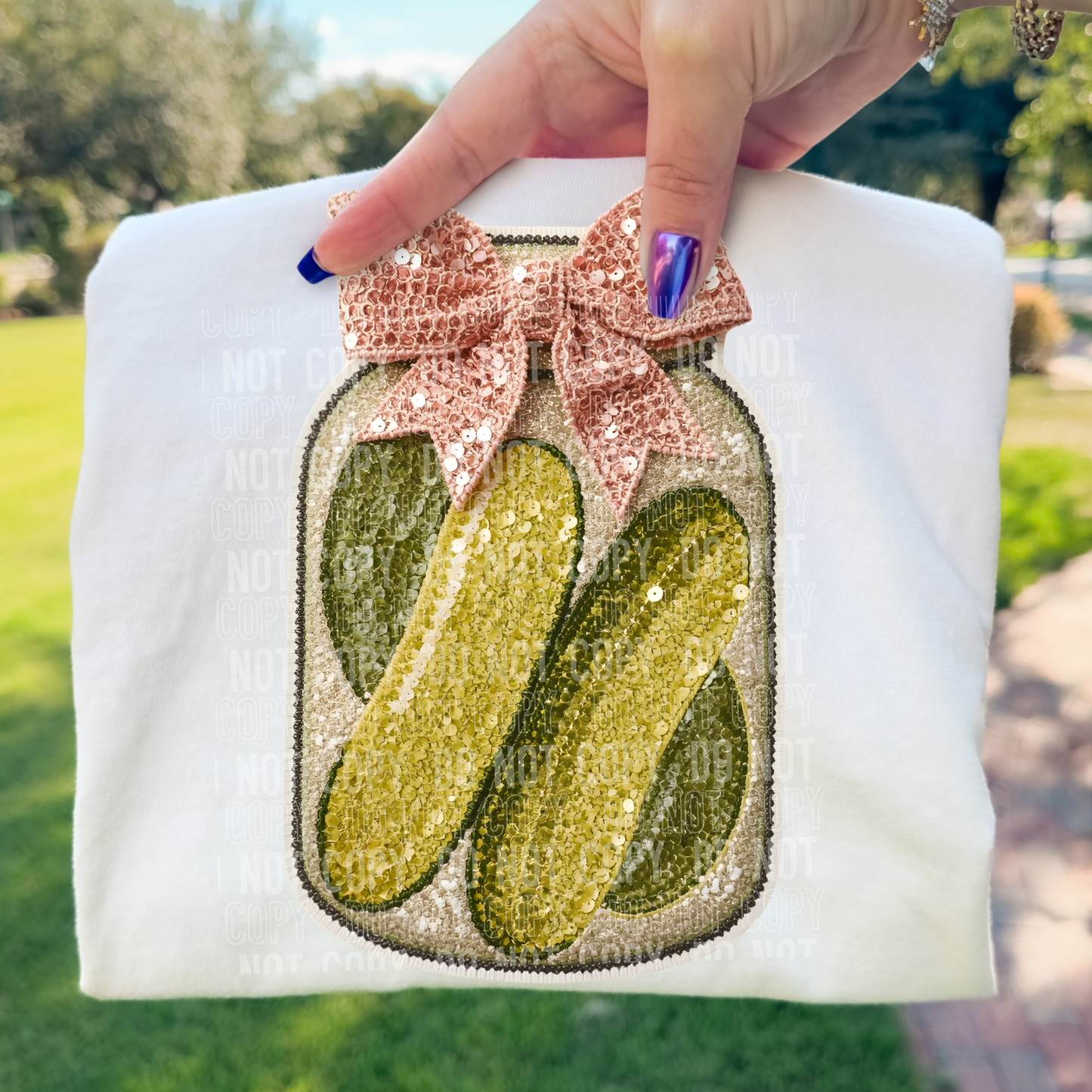 PICKLES FAUX SEQUINS