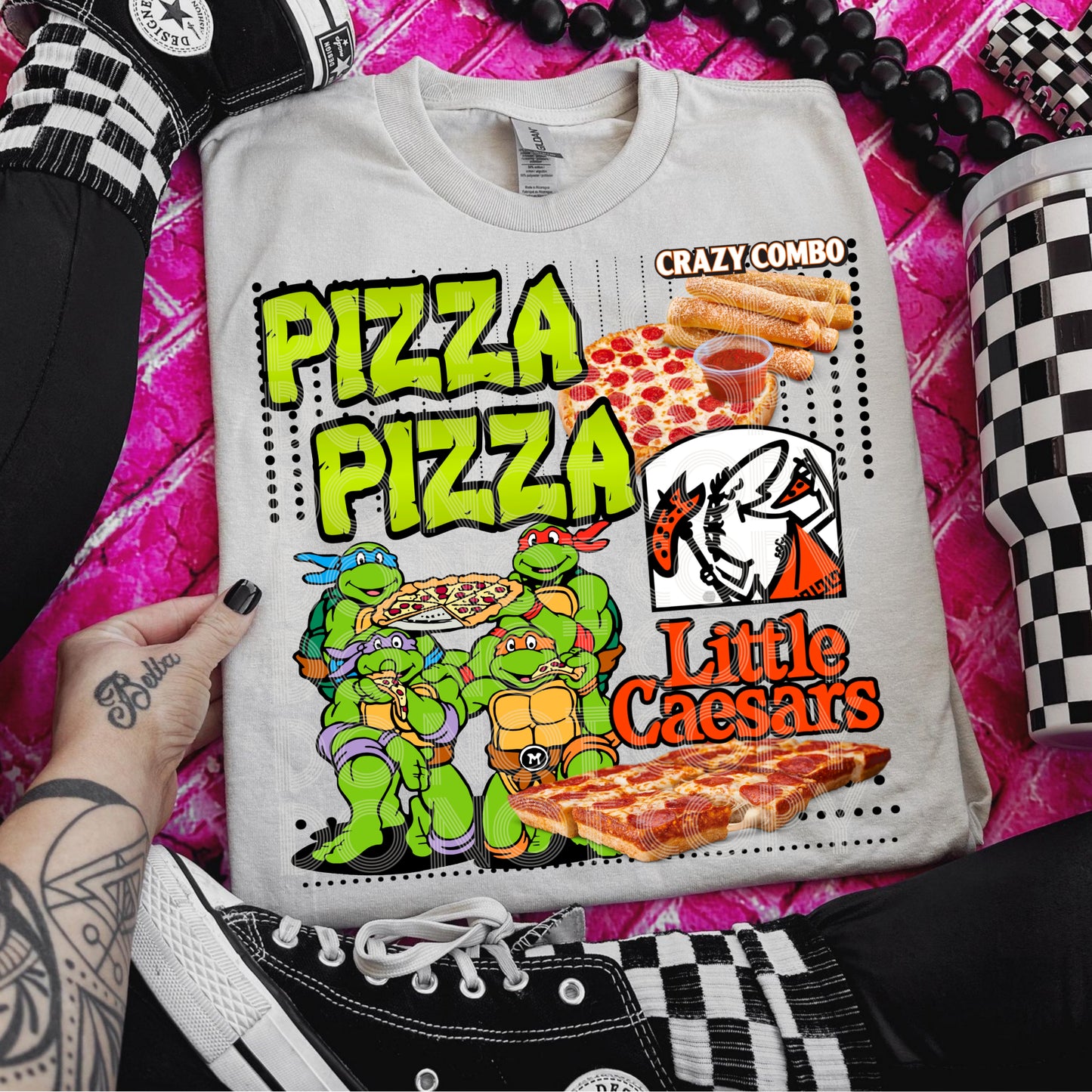 Pizza pizza, little caesars (tmnt)