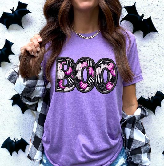Boo (Black and purple pumpkins)
