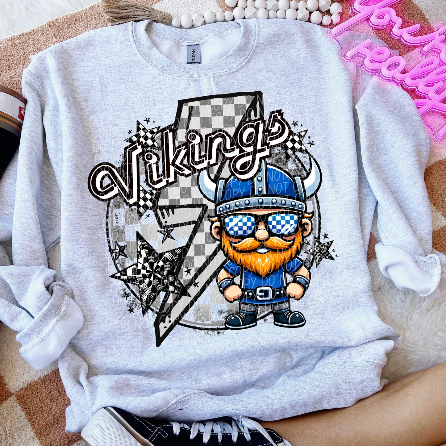 Vikings Checkered Lightning Bolt