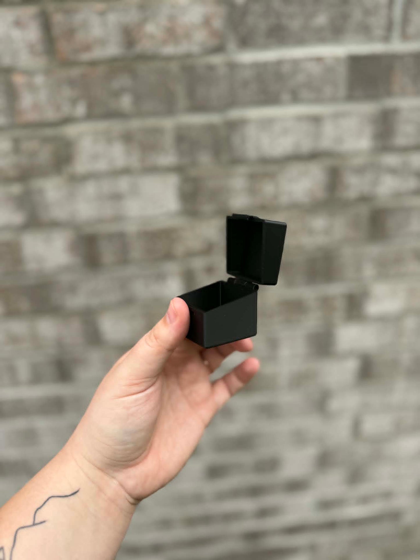 Small Needoh Cube Holder