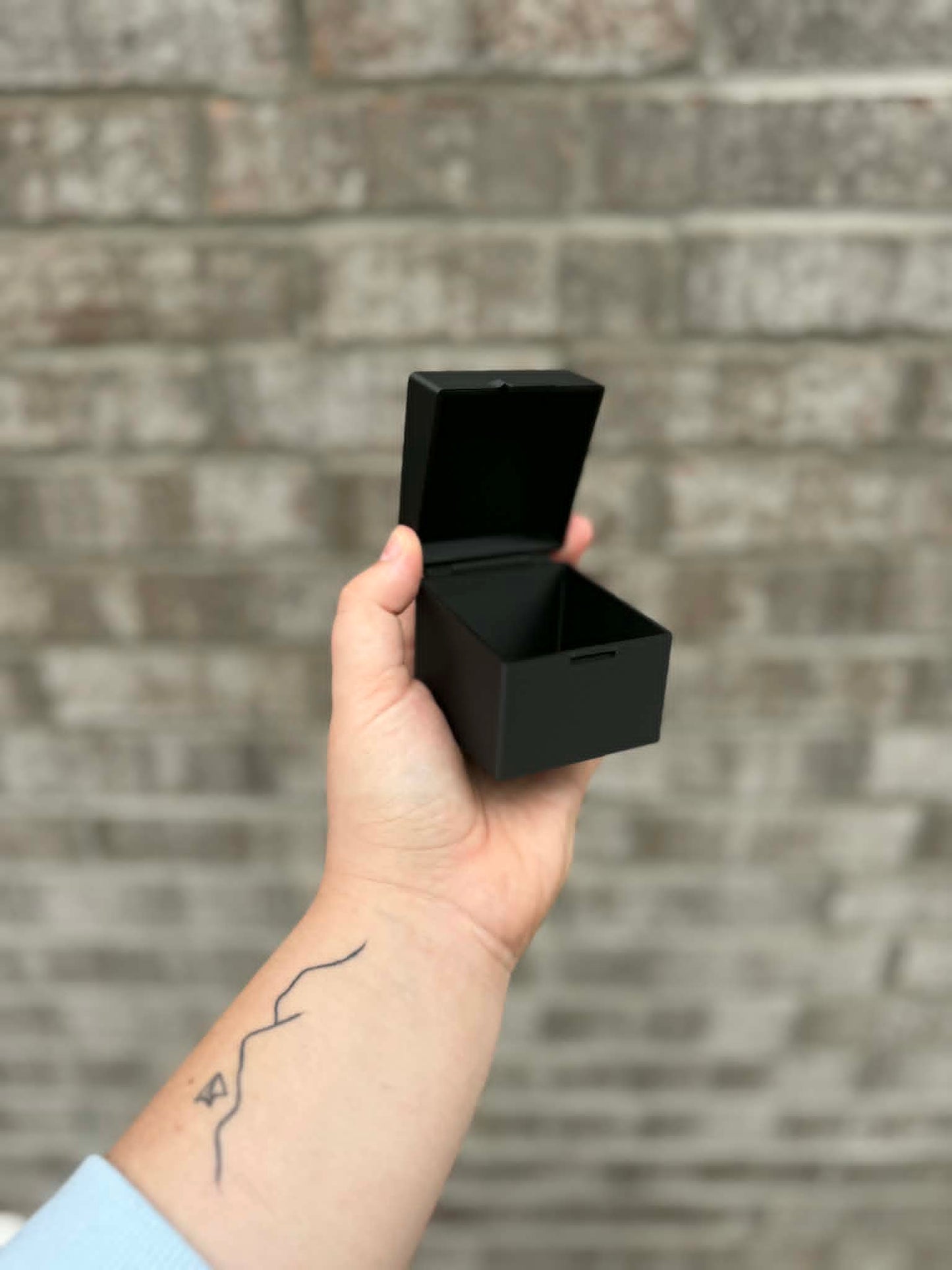 Big Needoh Cube Holder