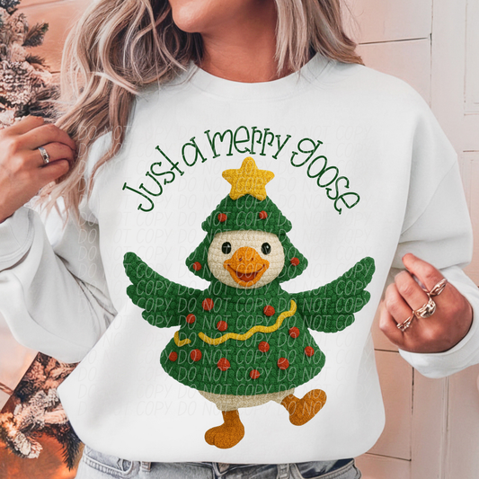 Yarn- Just a merry Goose Tree